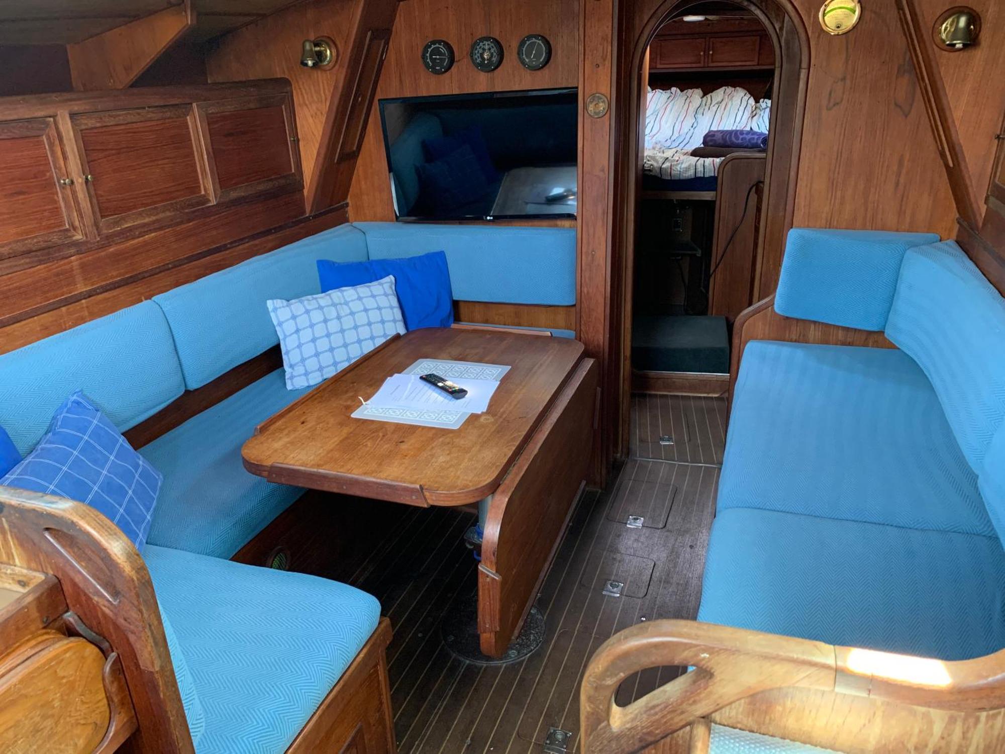 Unique Wooden Sail Yacht + 2 Bikes Included! Hotel Sant Adria de Besos Exterior foto